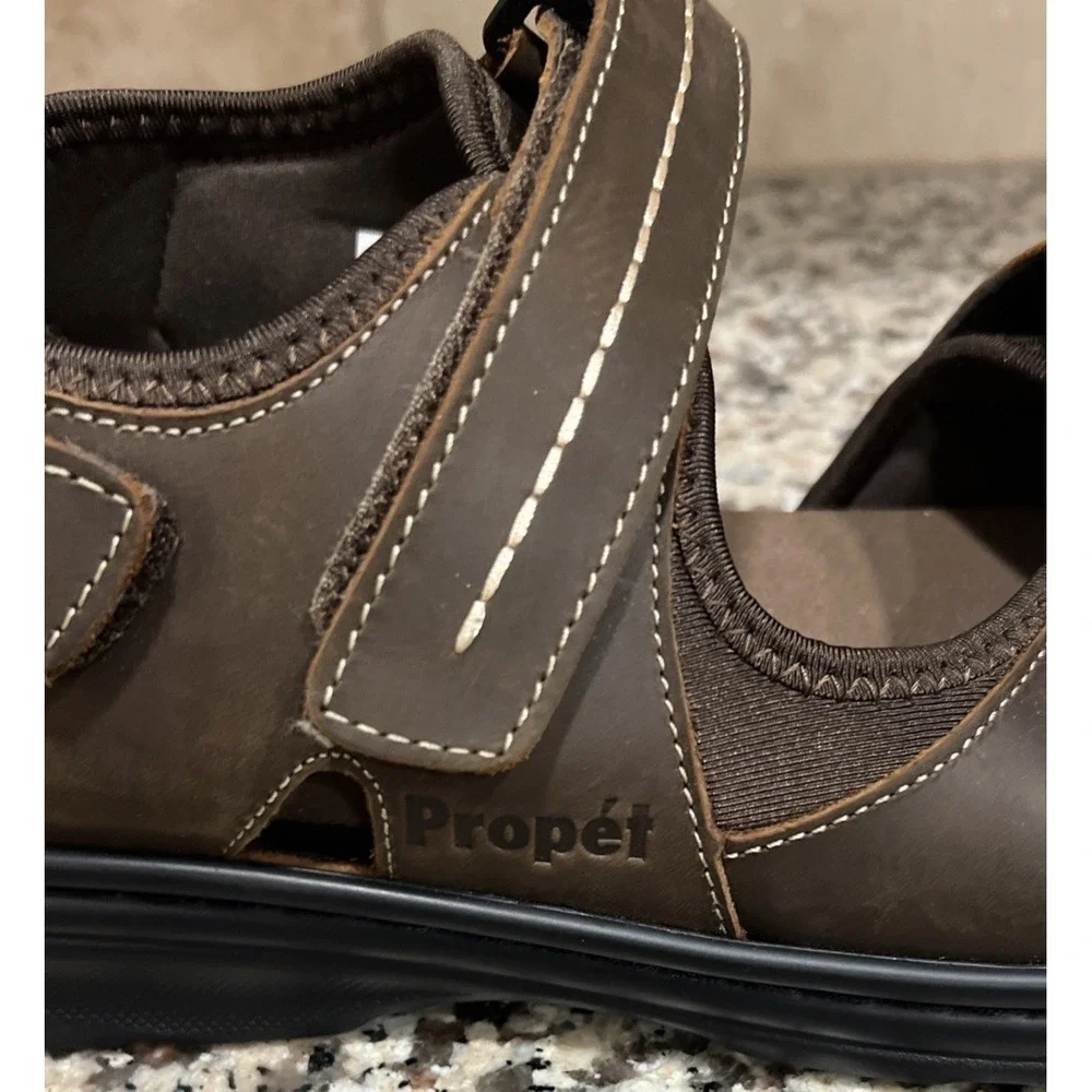 New Propet Hudson Sandals Brown Leather Shoes Men's Size 12 Wide XX 5E MSO033L